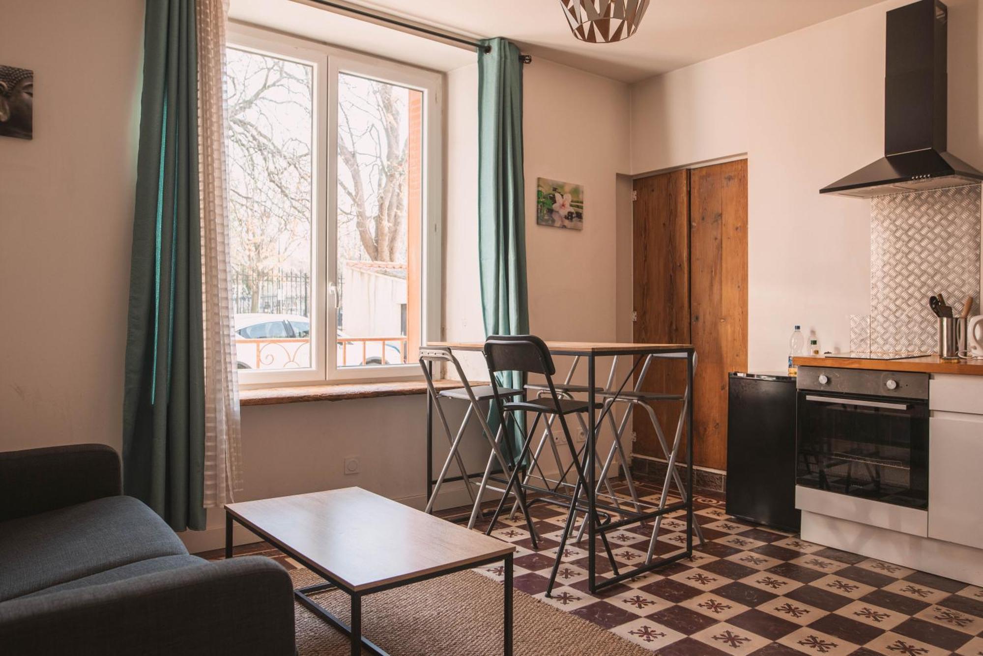 Joli Logement Centre Ville Avec Clim Оранж Екстериор снимка